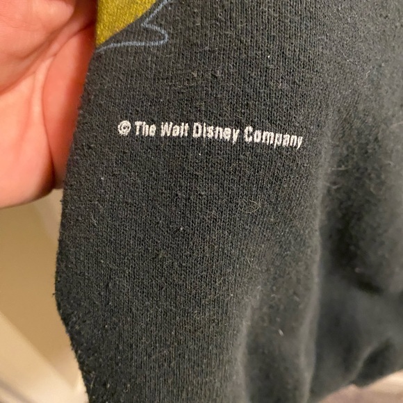 Vintage Walt Disney Company XL Sweatshirt Mickey Mouse Scared Of Shadow Black - Picture 3 of 8